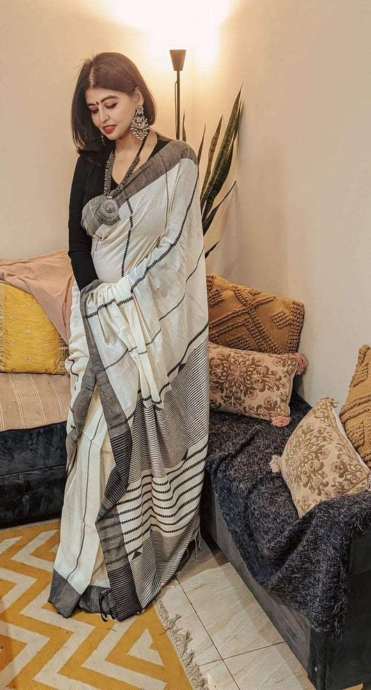 Monochrome Versatile Elegance