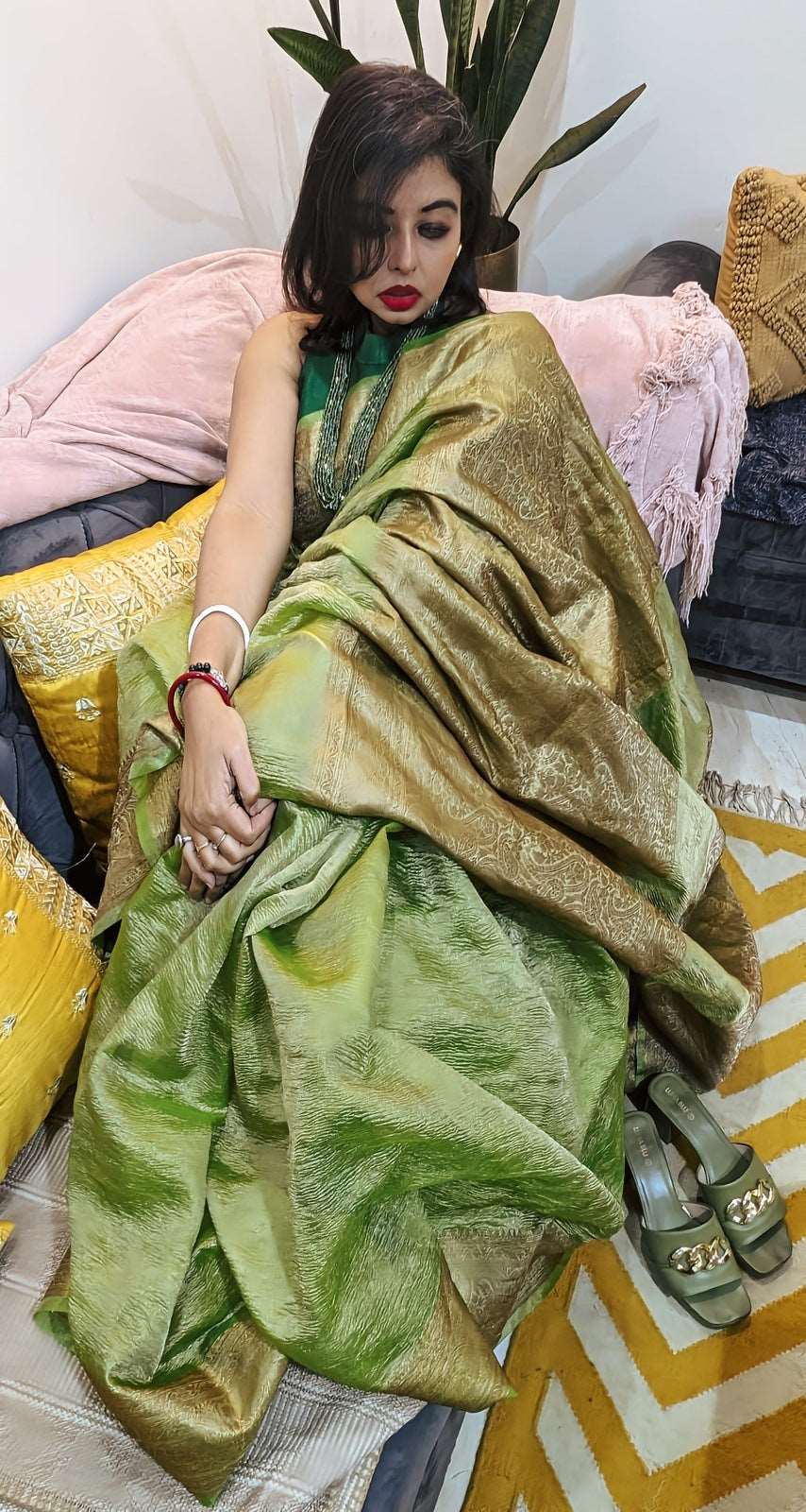 Leafy green Crushed Tissue Banarasi