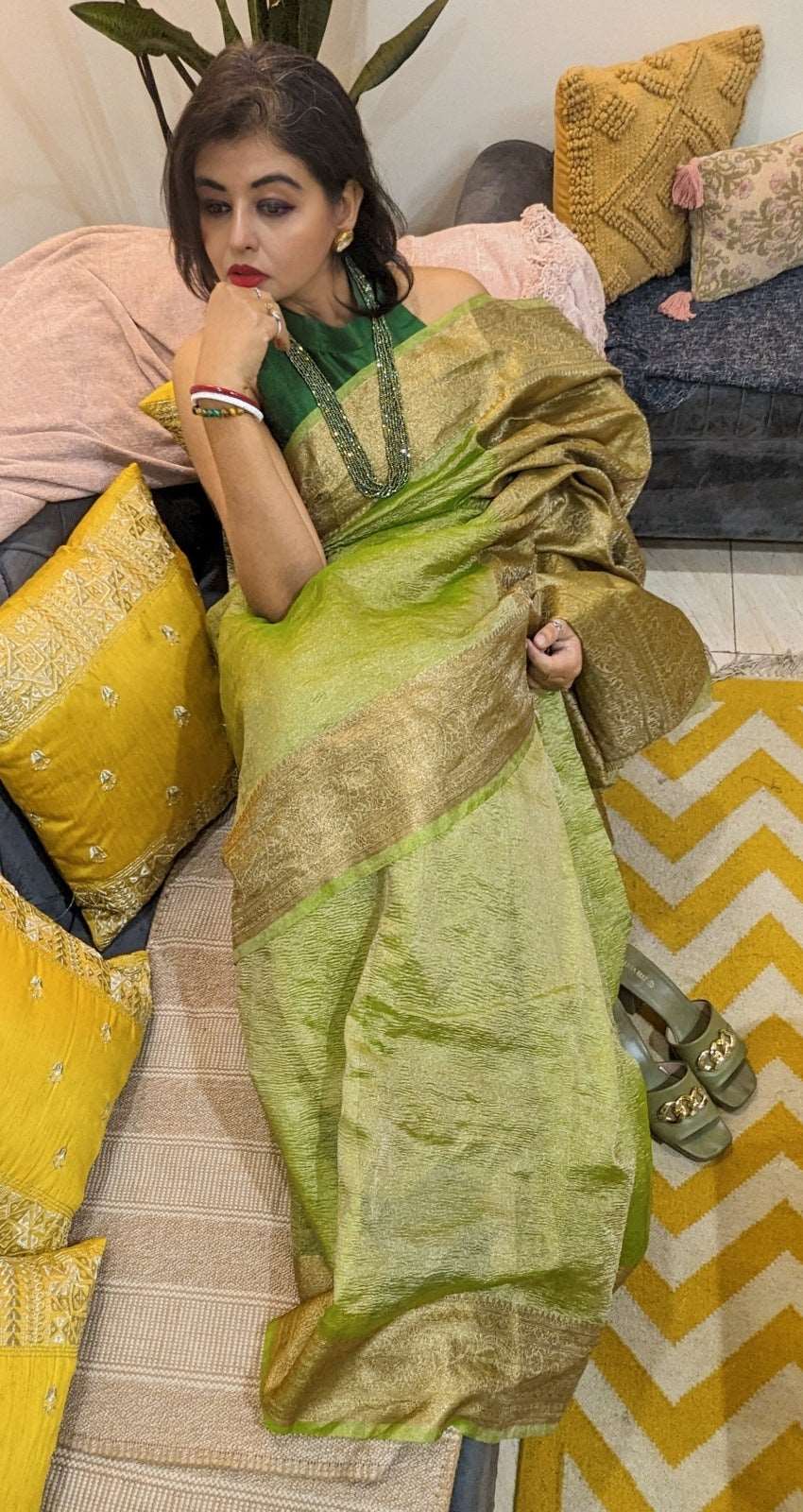 Leafy green Crushed Tissue Banarasi