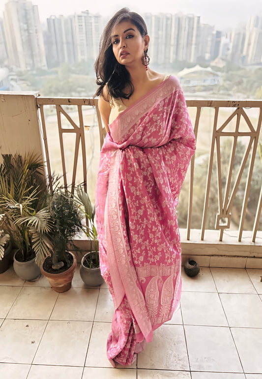 Silver Bloom Banarasi Crushed Georgette Saree