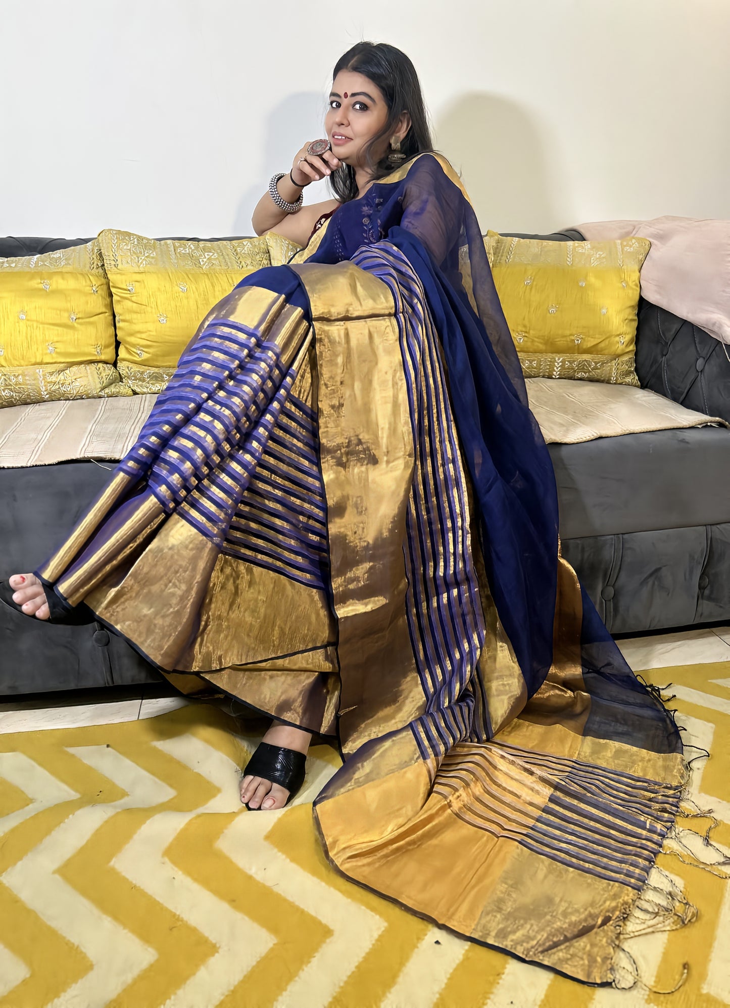 Navy Blue Bloom – Handloom Linen Saree with Blood Red Zari Border