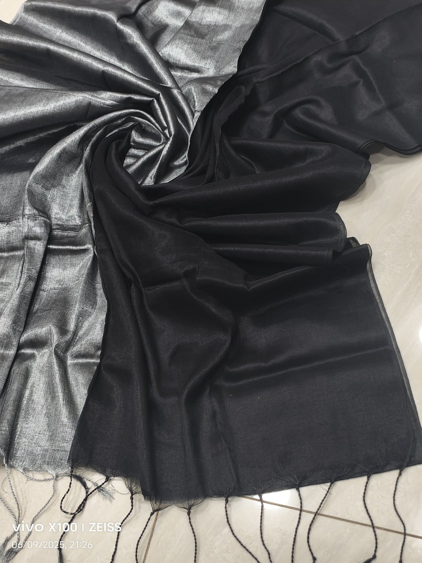 Noir Gleam – Silver & Black Dual Tone Soft Tissue Saree