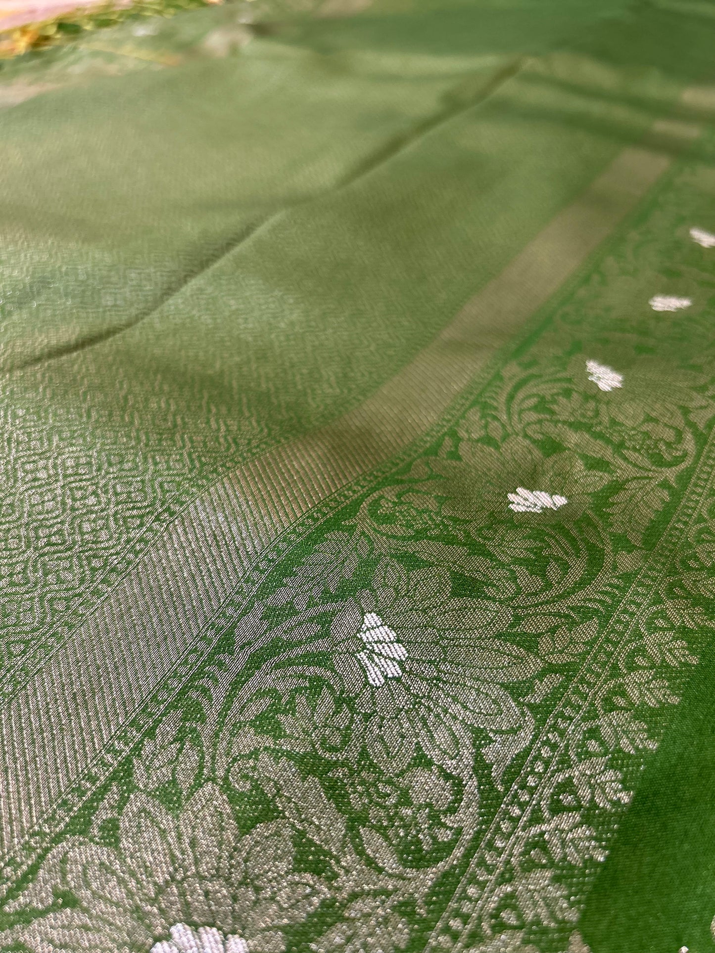 Verdant Charm Semi Katan Banarasi Silk Saree