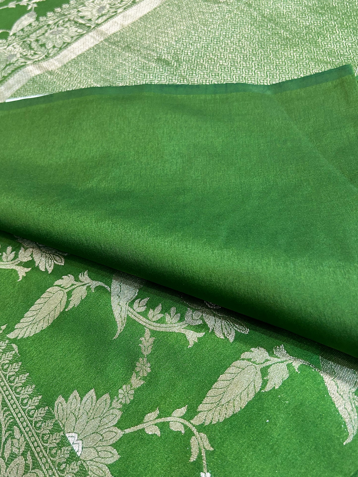 Verdant Charm Semi Katan Banarasi Silk Saree