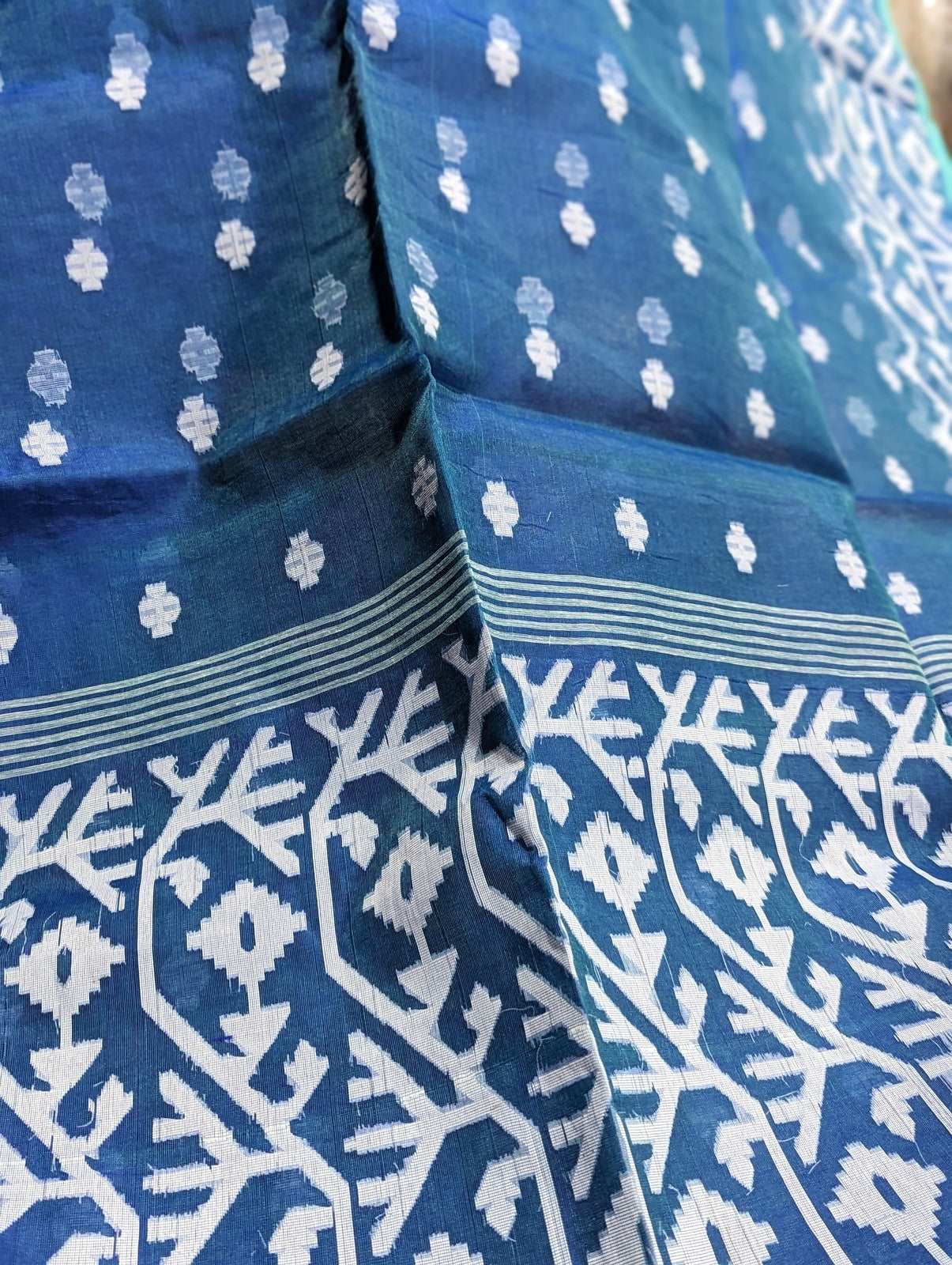 Twilight Blossom Dhakai Jamdani