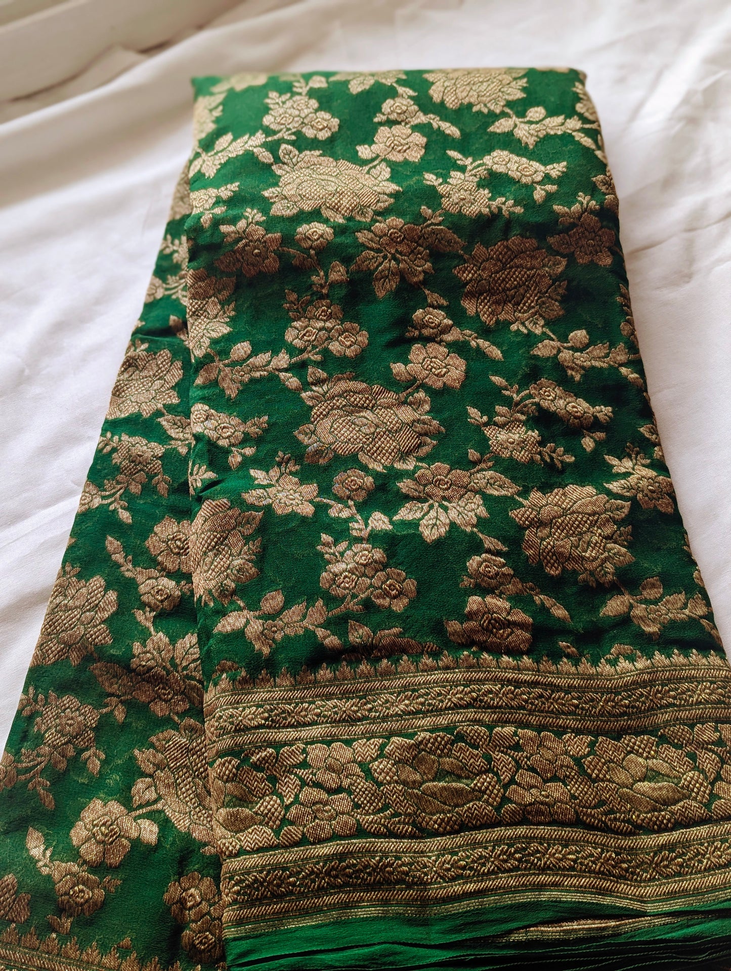 Pure Banarasi Khaddi Georgette – A Timeless Handwoven Masterpiece