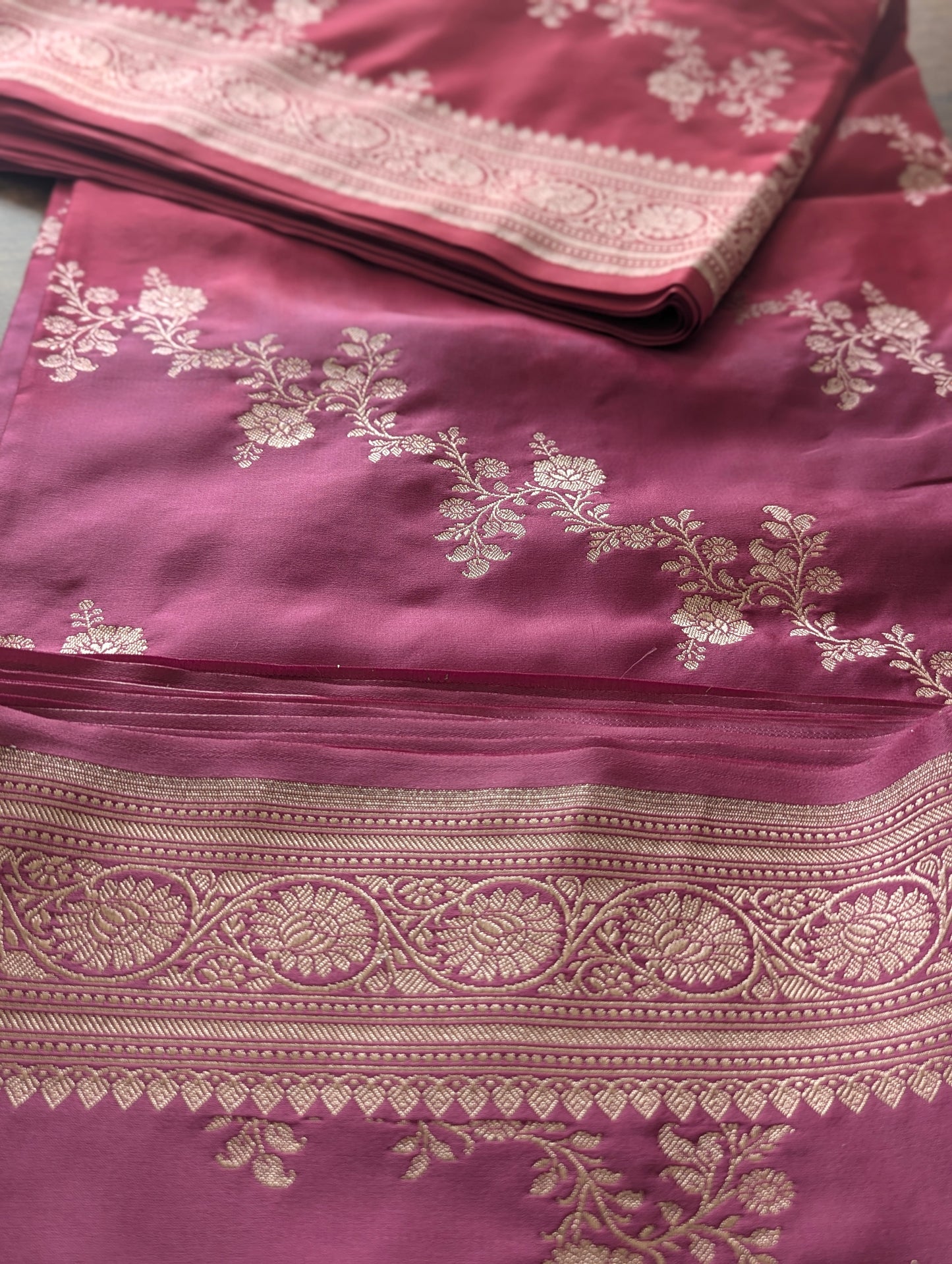 Twilight Elegance Ombre Mashru Silk Saree