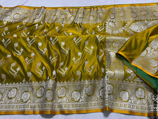 Neon Shringar – Pure Handloom Mashru Silk Saree