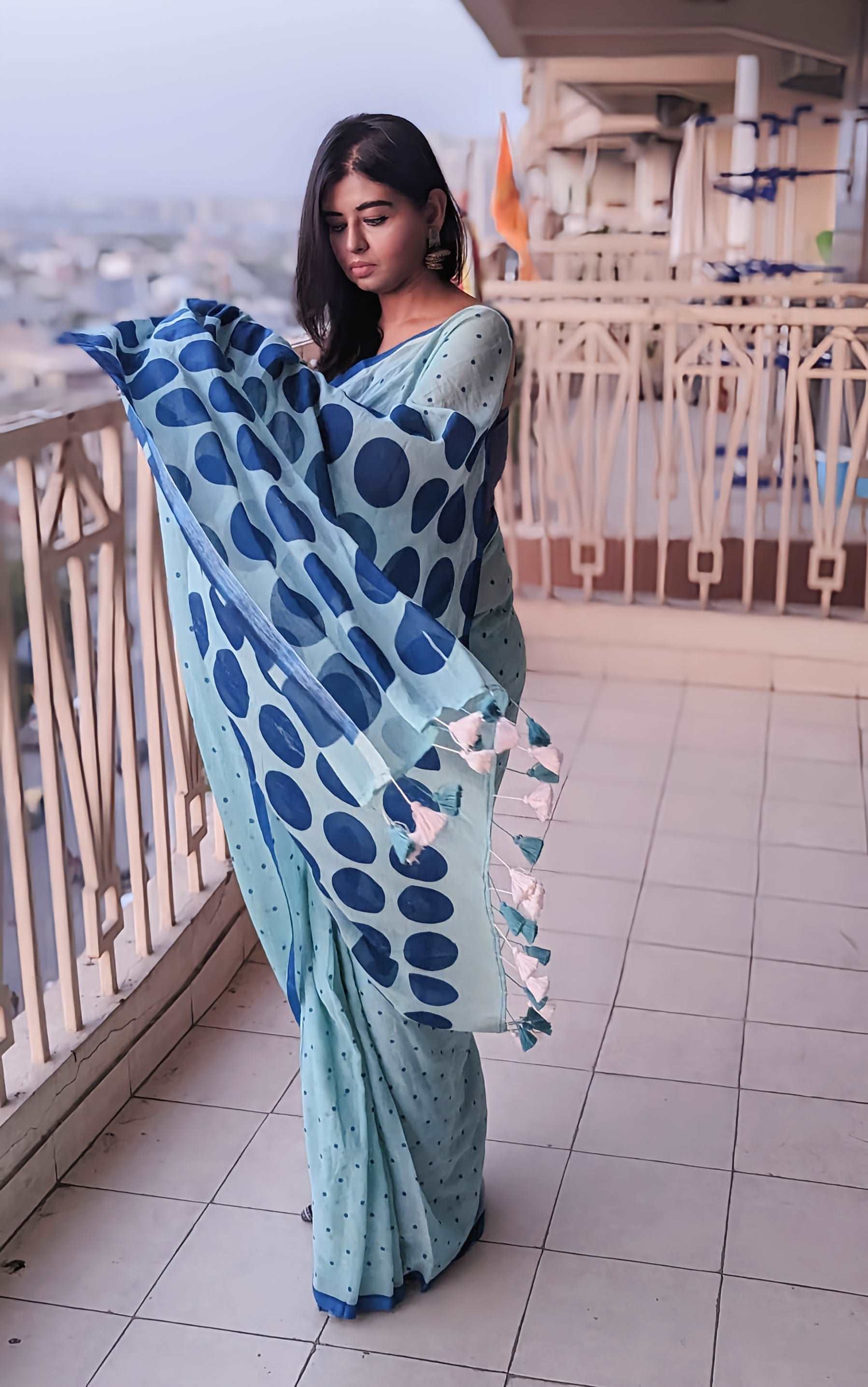 Ocean Breeze Polka Dot Handloom Mul Saree