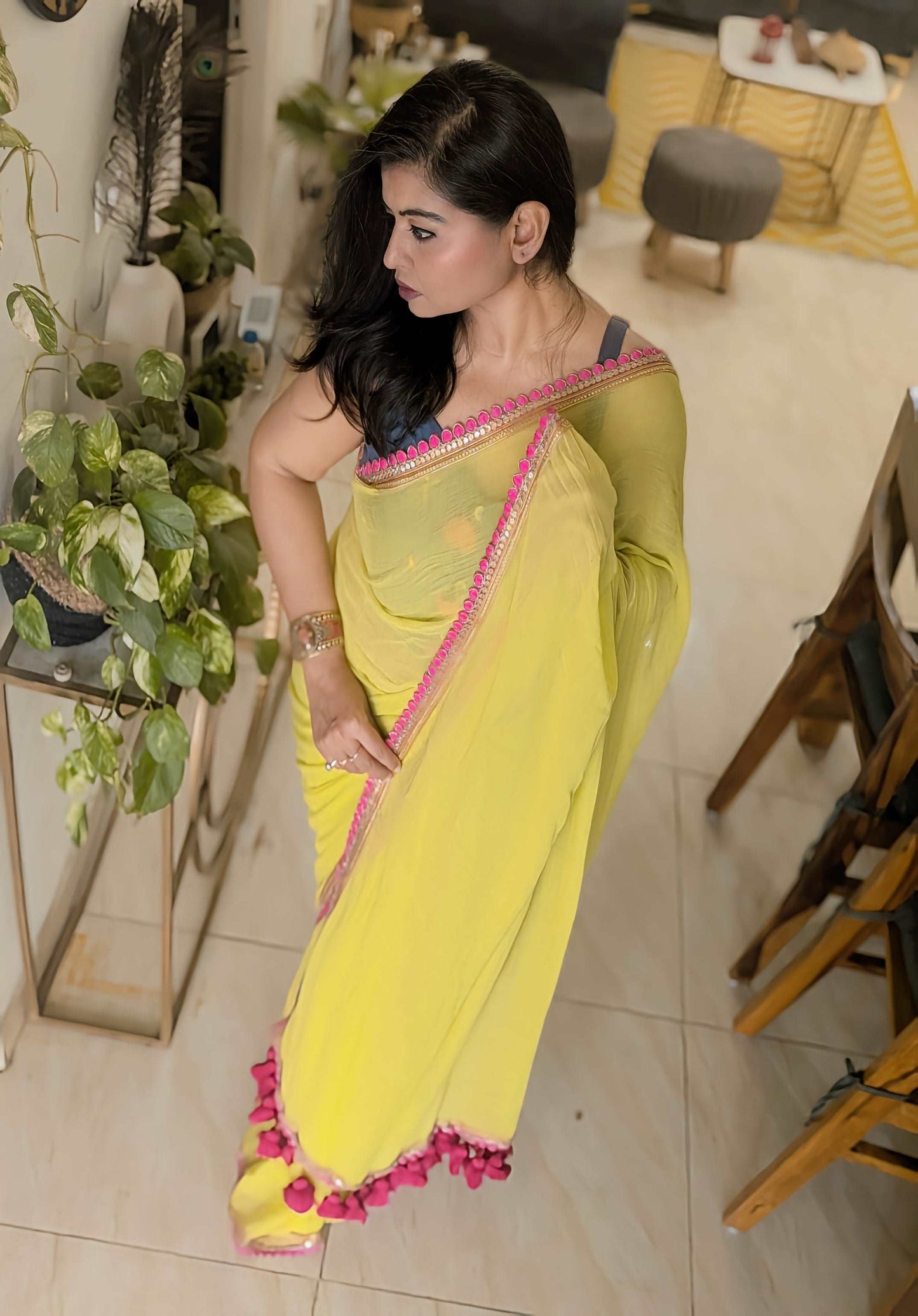 Neon Grace Pure Handloom Mul Saree