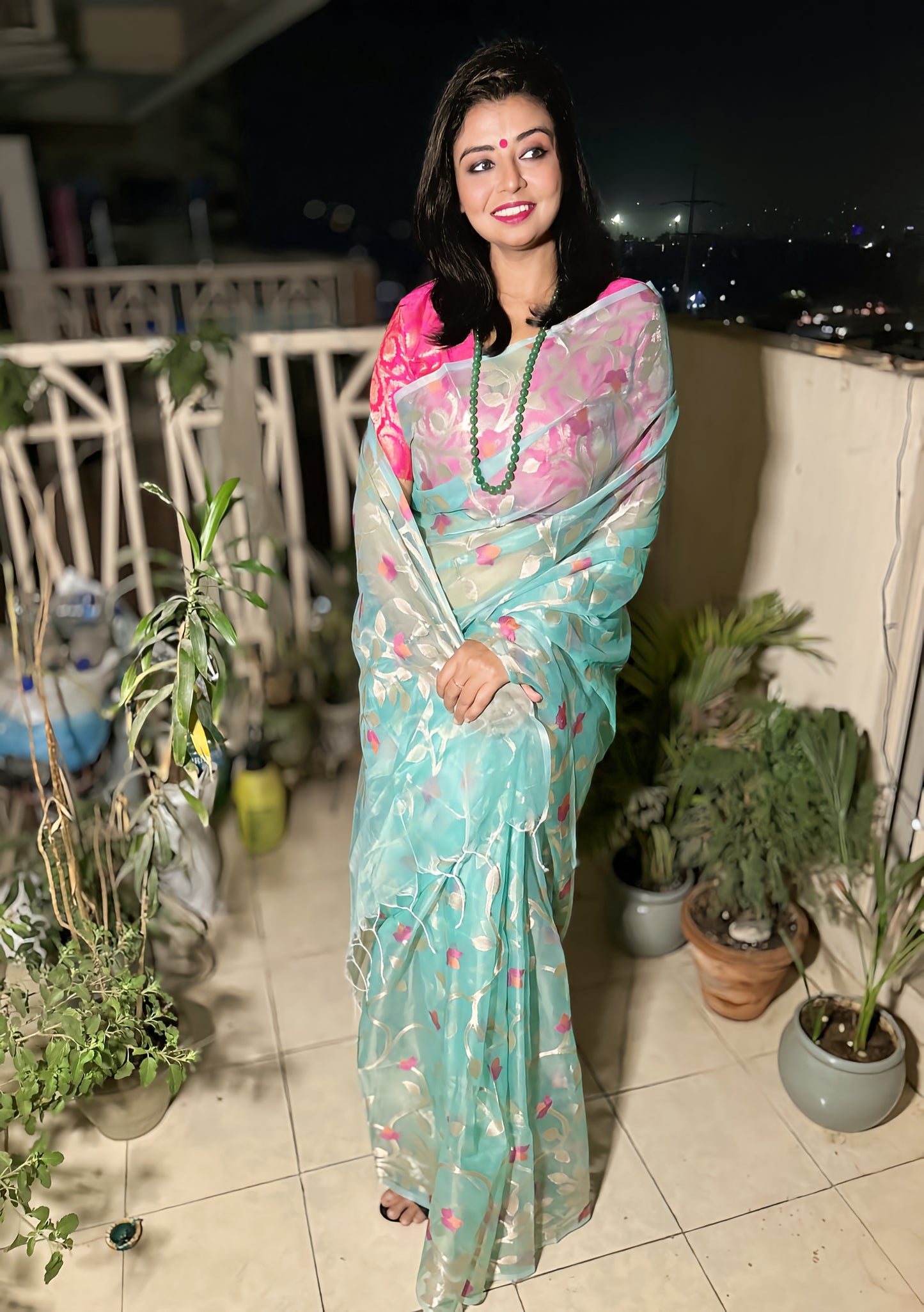 Ocean Bloom Silk Muslin Dhakai Jamdani Saree