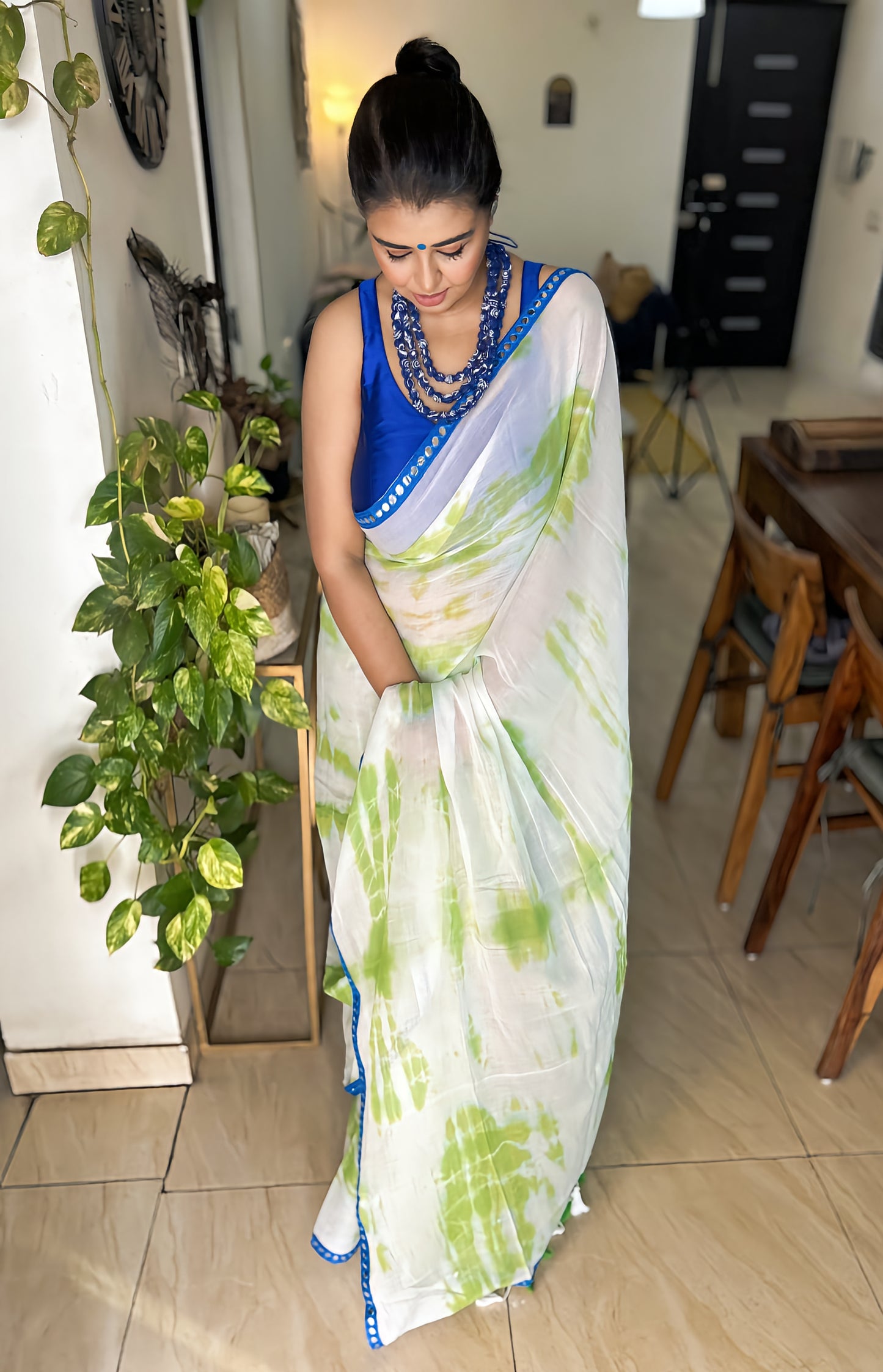Neelara – Tie-Dye Mul Cotton Saree with Sitara Spark