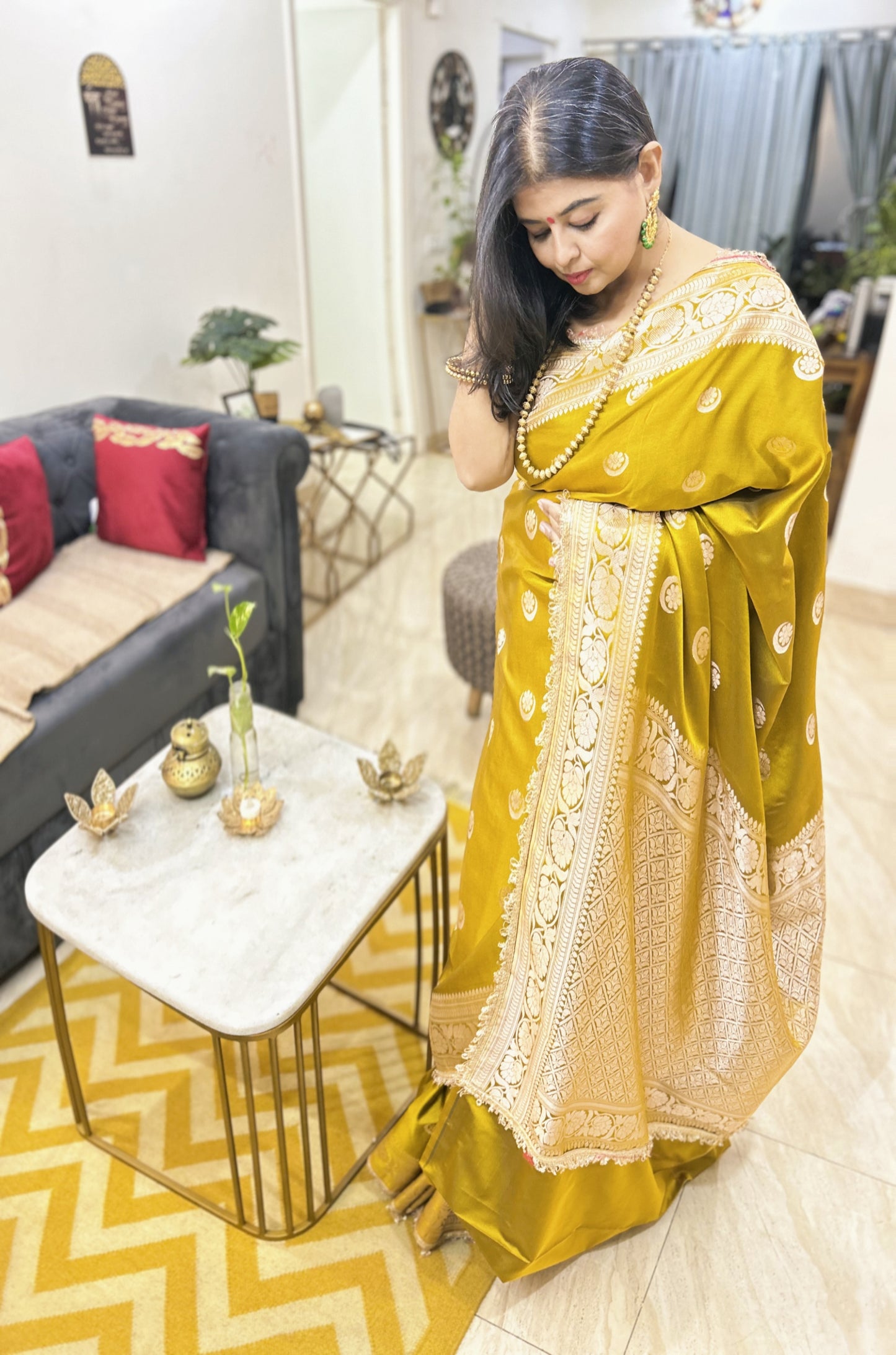 Aaradhya – Pure Mashru Silk Banarasi Saree in Neon Green with Lace