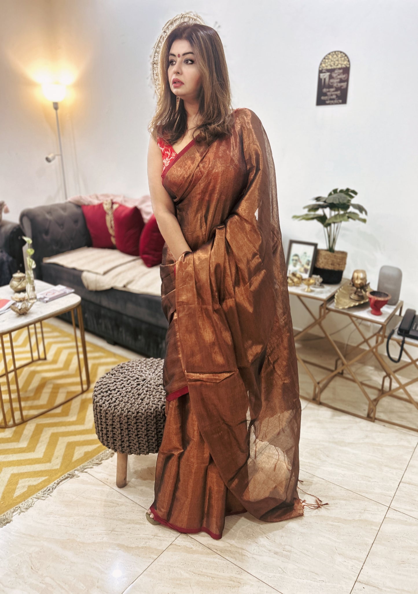 Aarohi – Copper Glow Handloom Tissue Saree