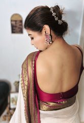 Ivory Handloom Mul Saree With Minimalist Heritage Weaving