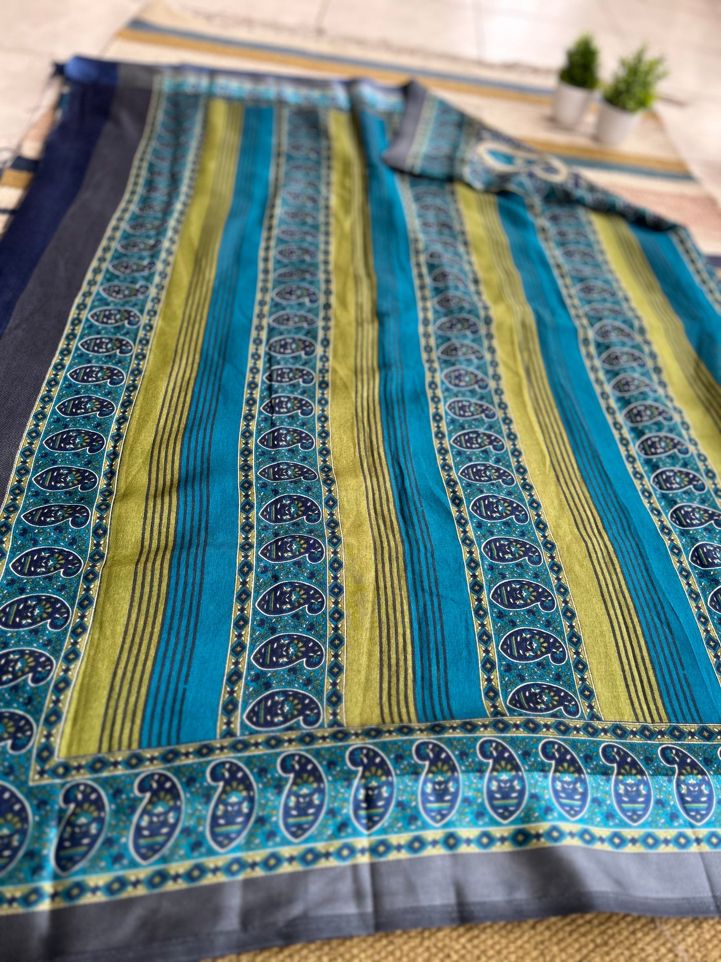 Blue Pashmina Elegance Silk Saree