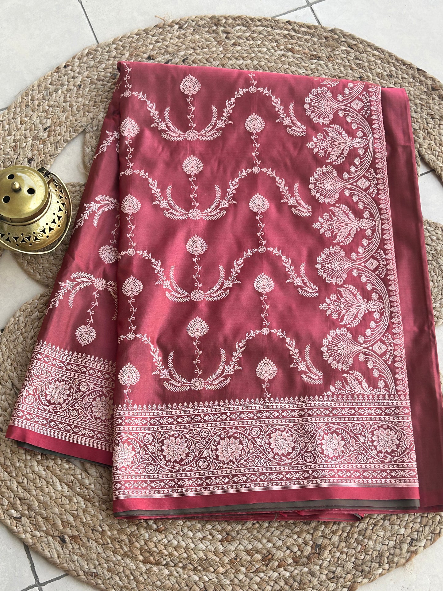 Dusky Bloom Mashru Katan Silk Saree