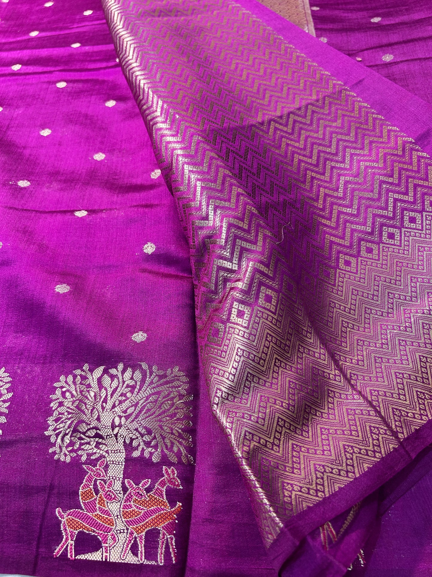 Royal Amethyst Enchantment Raw Mango Silk Banarasi Saree