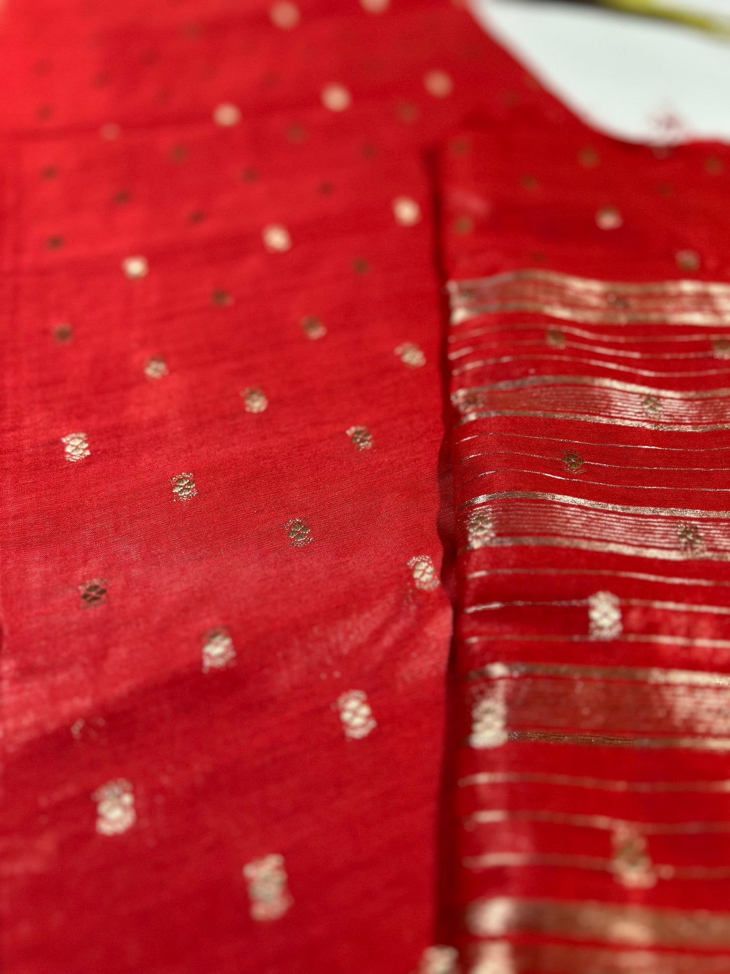 Radiant Red Maheshwari LIVA Saree