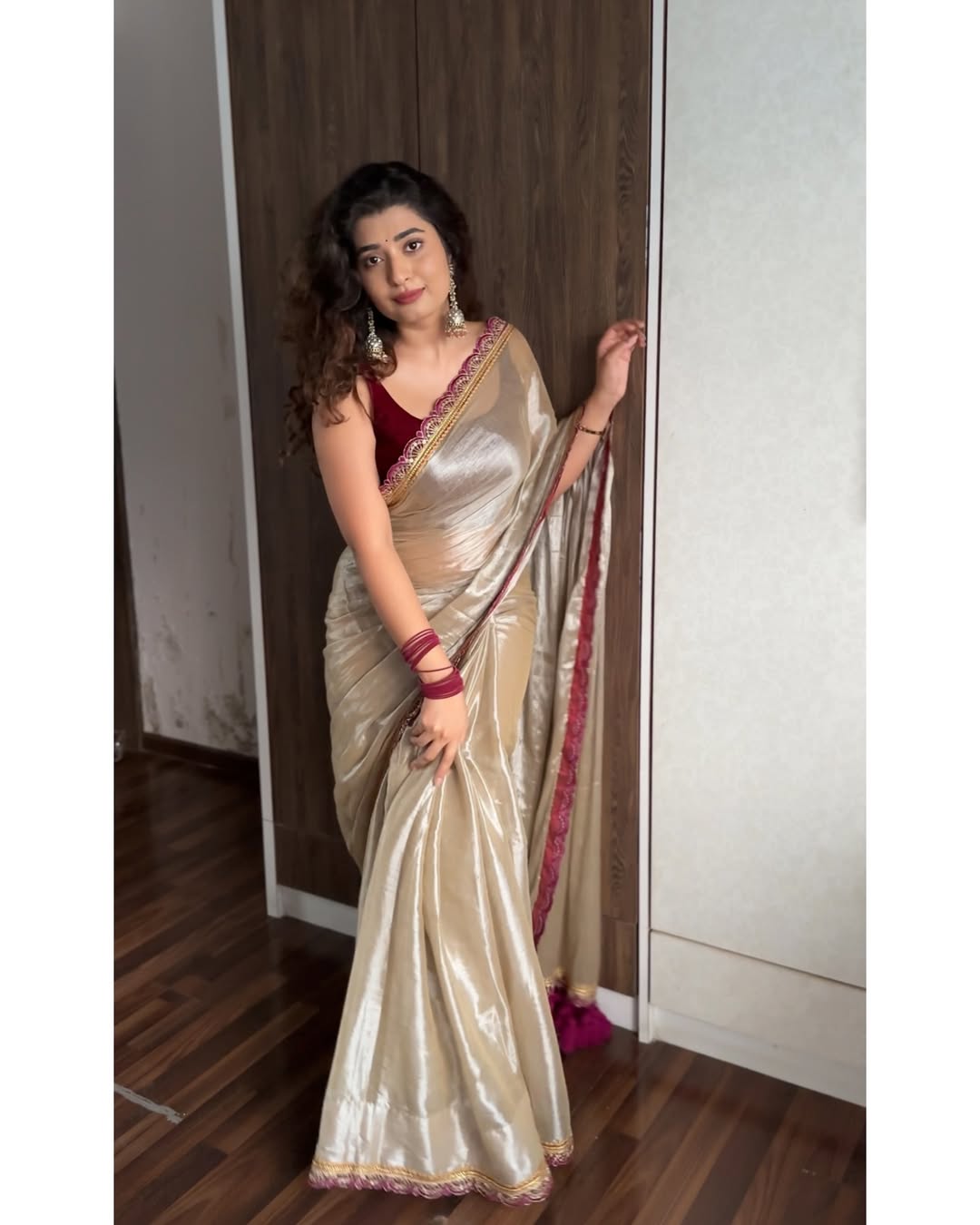 Off-White Tissue Saree with Rani Scallop Lace and Pompom Palla