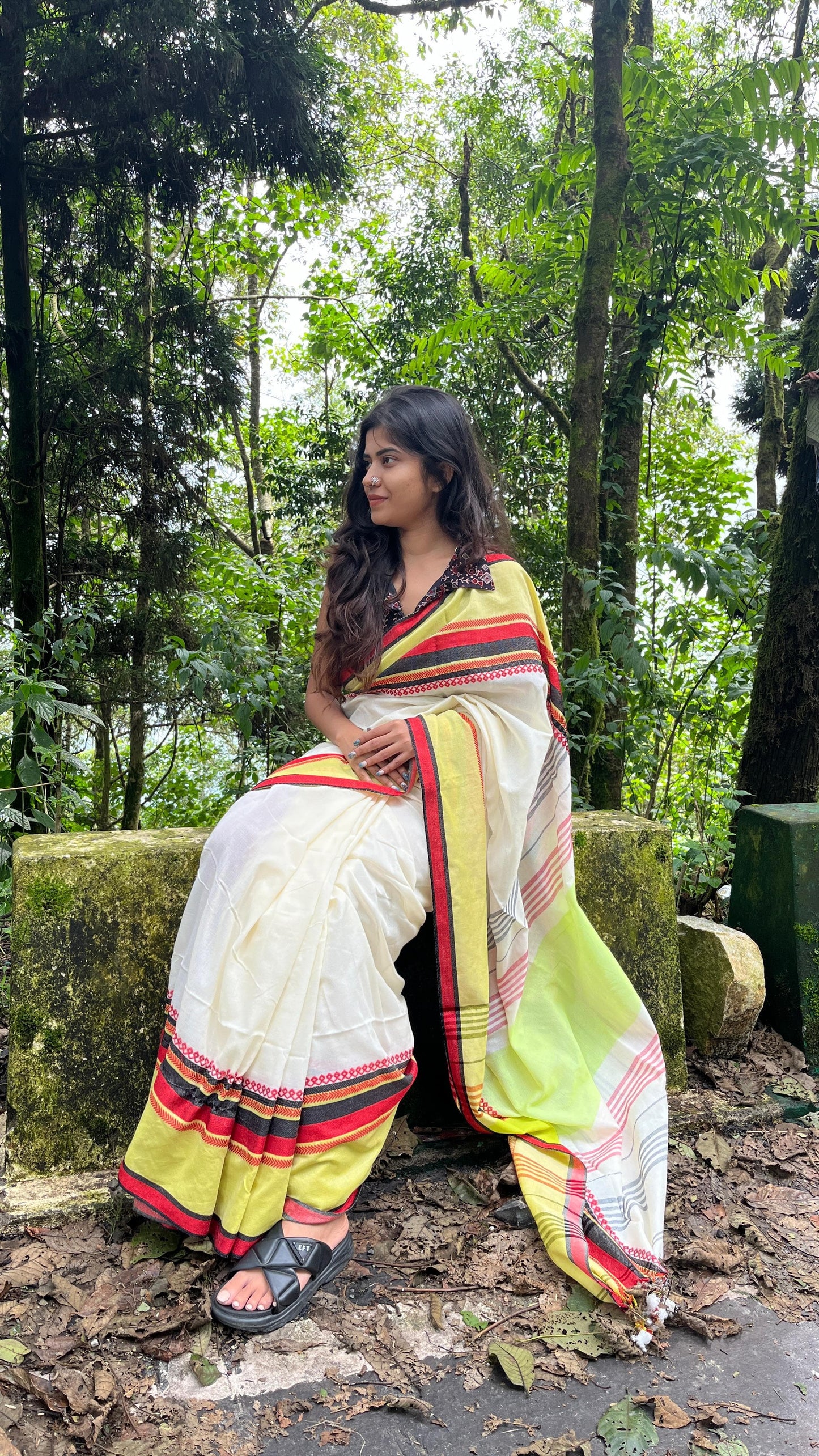 White Bengal Loom Saree