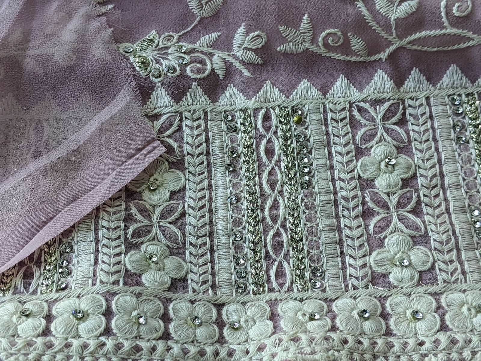 Pristine Blush Thread Embroidery Georgette Saree