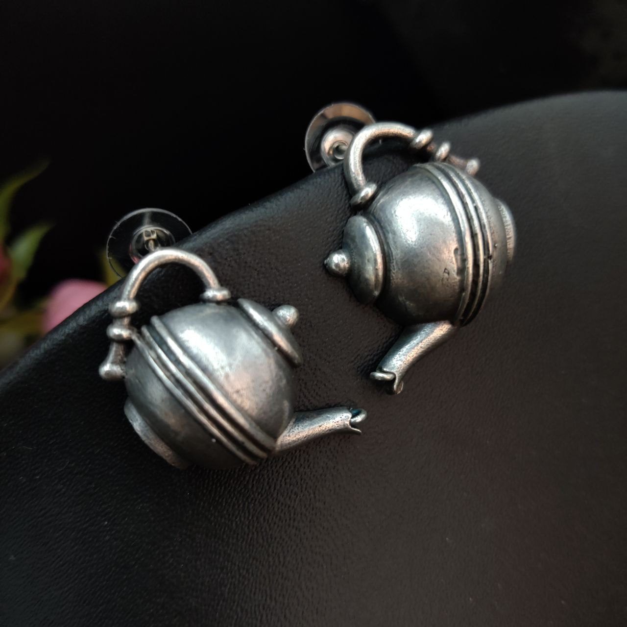Silver Mirage Teapot Earrings